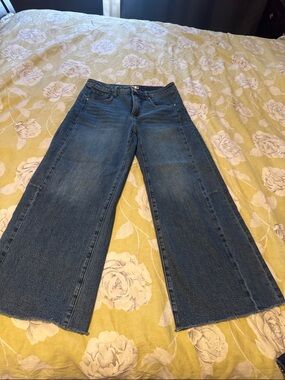 Kut from the Kloth Wide-Leg Raw Hem Jeans in Medium Blue